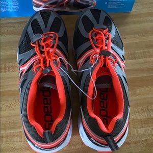 Women’s Hydro Comfort shoes